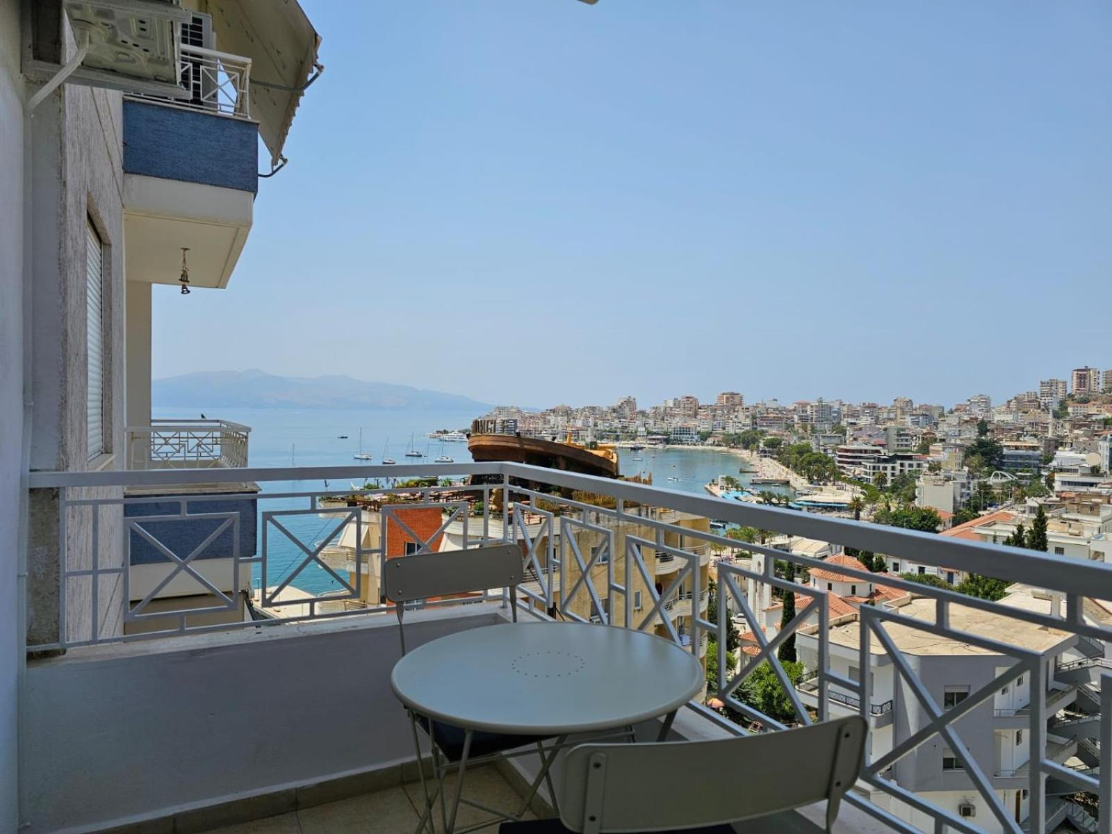 Apartments Blue Horizons Саранда Экстерьер фото